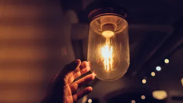 Держава роздає зарядні станції: хто може отримати пристрій і як подати заявку до ПФУ