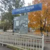 В Бучі неповнолітня застрягла головою у паркані на залізничній станції: чи вдалося врятувати дівчину