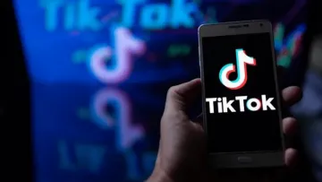 Люди, які «жити не можуть» без TikTok й Reels, мають серйозну психологічну проблему: мова не про шизофренію