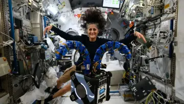 Астронавтка-рекордсменка Суні Вільямс завершує карʼєру: 27 років служби та драматичний фінал на орбіті