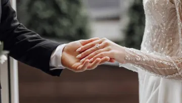 Чому не варто поспішати з пропозицією руки і серця: експерти назвали топ-5 головних причин 