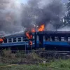 Вогняна пастка на рейках: російські дрони прицільно вдарили по пасажирському поїзду на Сумщині