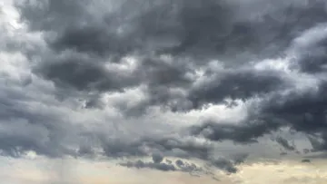 Яка погода завтра, 21 березня: синоптики прогнозують хмарність та нічні заморозки