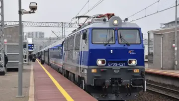 Машиніст запобіг залізничній катастрофі на Дніпропетровщині: диверсанти намагалися пустити під укіс потяг