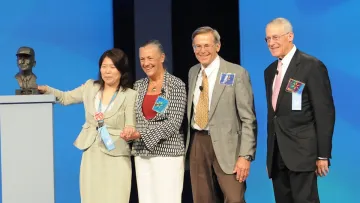 Час трильйонерів стає все ближче: одна з найбагатших сімей світу має статки понад 500 мільярдів