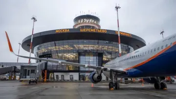Колапс в аеропортах та на залізниці: атака українських дронів паралізувала російську транспортну систему