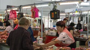 Національна продуктова гордість України та легальний «наркотик» продовжує дешевшати: скільки коштує сало
