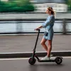 Зумери у відчаї: в одному з обласних центрів України заборонили використання електросамокатів