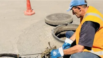 У Хмельницькому в каналізації знайшли боксерське екіпірування: не рукавички Усика