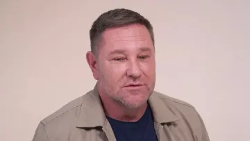 «Був у підрозділах і на передовій»: Костянтин Стогній пояснив, чому на чотири роки зник з екранів