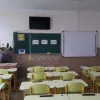 До шкіл не пускатимуть п’яних, а території огородять: Зеленський підписав новий закон – основні зміни 