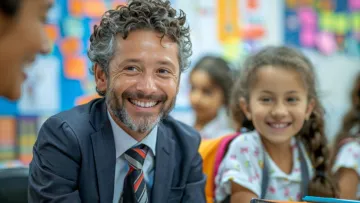 На Хмельниччині дівчинка методично тероризувала вчителя та його жінку: чи покарали юну хуліганку