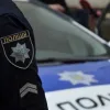 У Києві пограбували пенсіонера: чоловік вкрав у дідуся пакети з продуктами, які мав допомогти йому донести