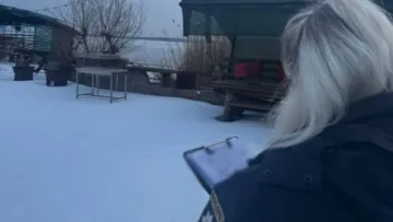 Забави дітлахів на кризі завершилися смертю дівчинки: подробиці трагедії, що трапилась на Одещині