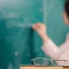 Наступного року українським вчителям можуть збільшити доплати: в міністерстві освіти назвали умови 