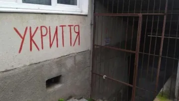 «Зроблені на від'є*ись»: голова Солом'янської РДА Києва жорстко «напхав» своїм підопічним за стан укриттів