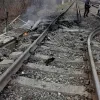 «Залізнична артерія» під прицілом: росія продовжила спроби зупинити сполучення у прифронтових громадах