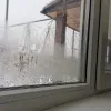 Чому тягне холодом від вікна і як швидко усунути протяг: дієві поради експертів