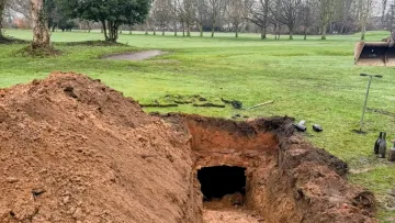 Винний погріб XII сторіччя у проваллі: гольф-клуб у Манчестері виявив неочікувану знахідку на своїй території