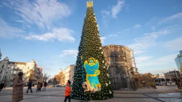 Ялинка в Києві у 2025 році: коли розпочнеться підготовка і відбудеться відкриття головного символу Нового року