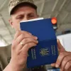 «Повинні пройти БЗВП»: нардеп анонсував нові правила виїзду за кордон чоловіків 18-22 років