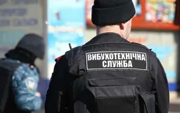 Вчитель з Чернівців «мінував» школи та дитсадки заради дистанційного навчання: його відправили за ґрати