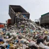 На сміттєзвалищі в Італії знайшли мільйон євро, але не готівкою: що за скарб дістався комунальникам