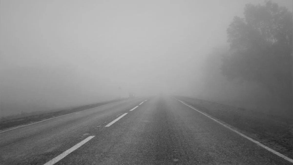 У перший день зими в кількох регіонах Україні оголошено штормове попередження: де водіям слід бути пильними