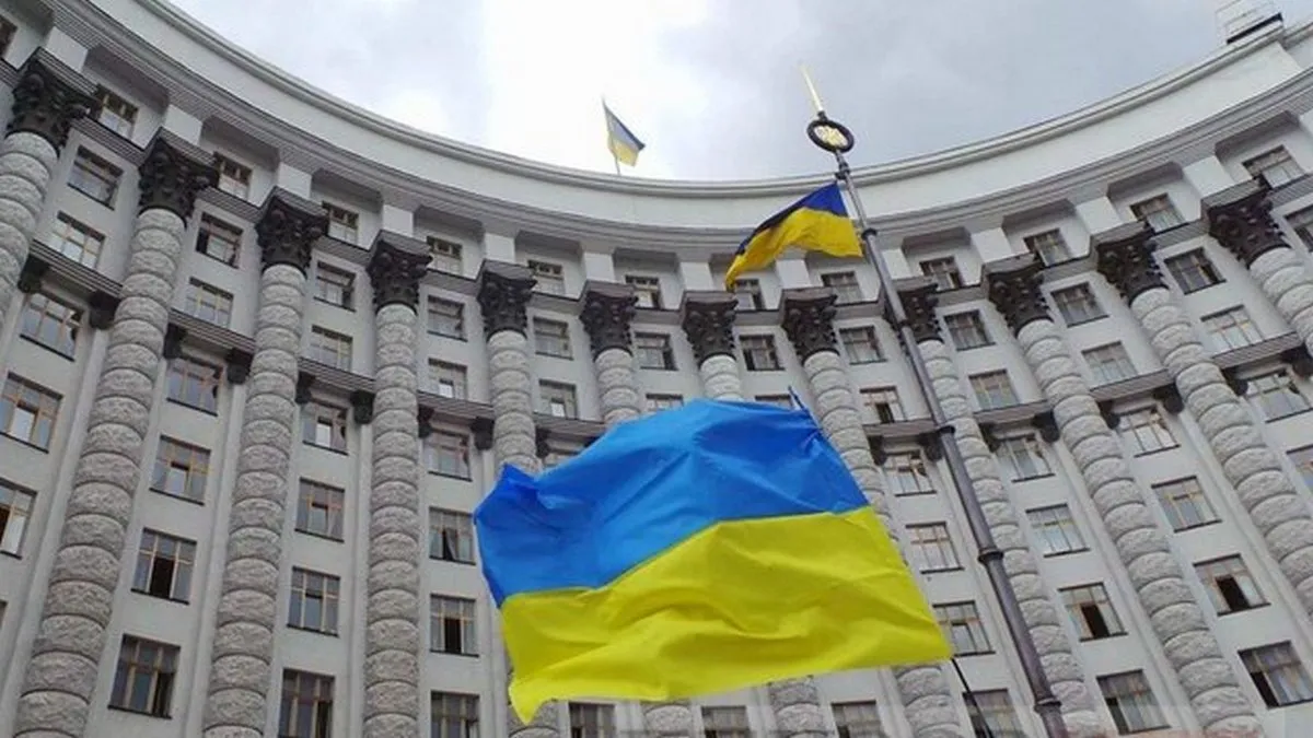 Що буде з інфляцією та цінами в Україні у наступні три роки: уряд прогнозує два сценарії