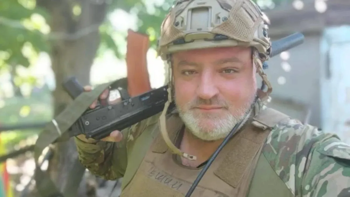 «Я птах, я повинен літати»: у Києві поховали журналіста 1+1, який пішов на фронт добровольцем