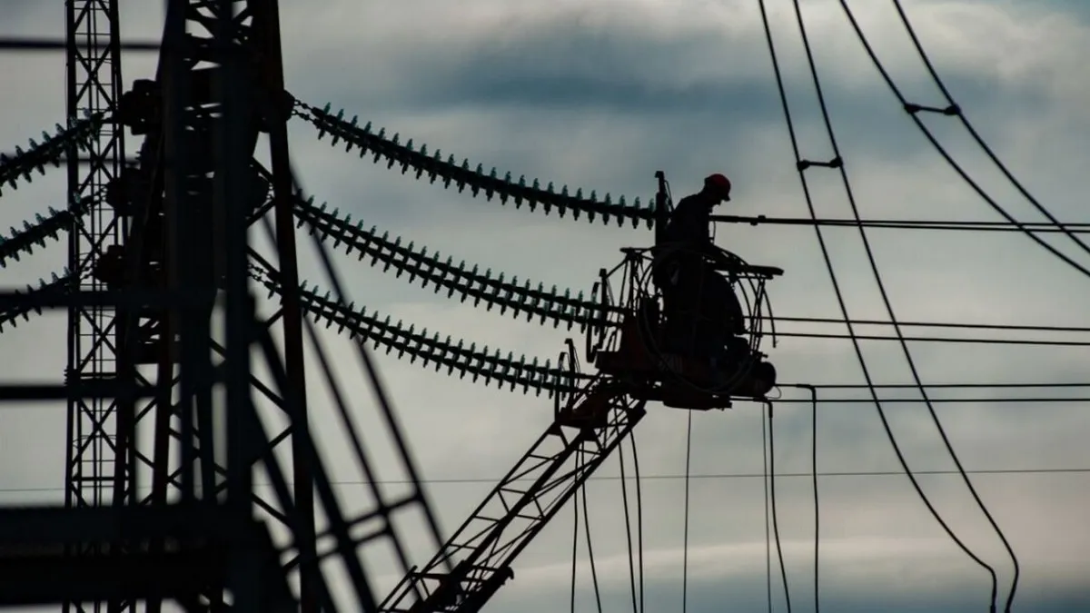 Одна із українських областей повністю знеструмлена через росіян: влада повідомила про деталі