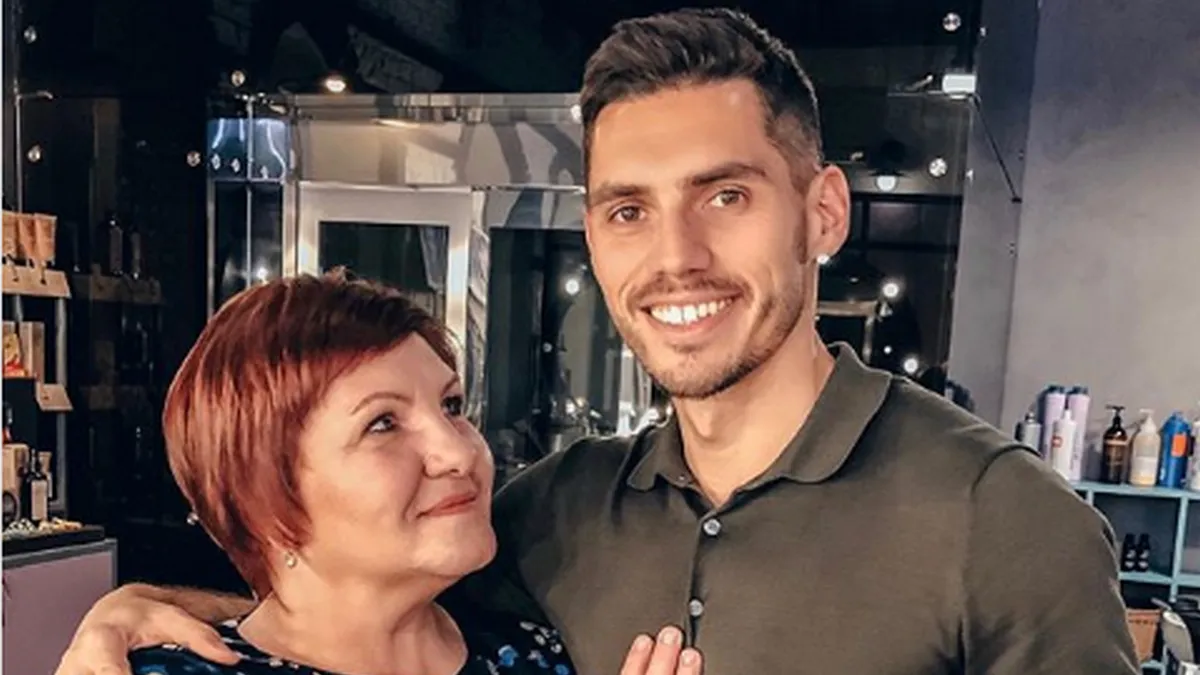 «‎Найкраща в світі!»: колишній «‎Холостяк» привітав маму з днем народження і показав раритетне фото