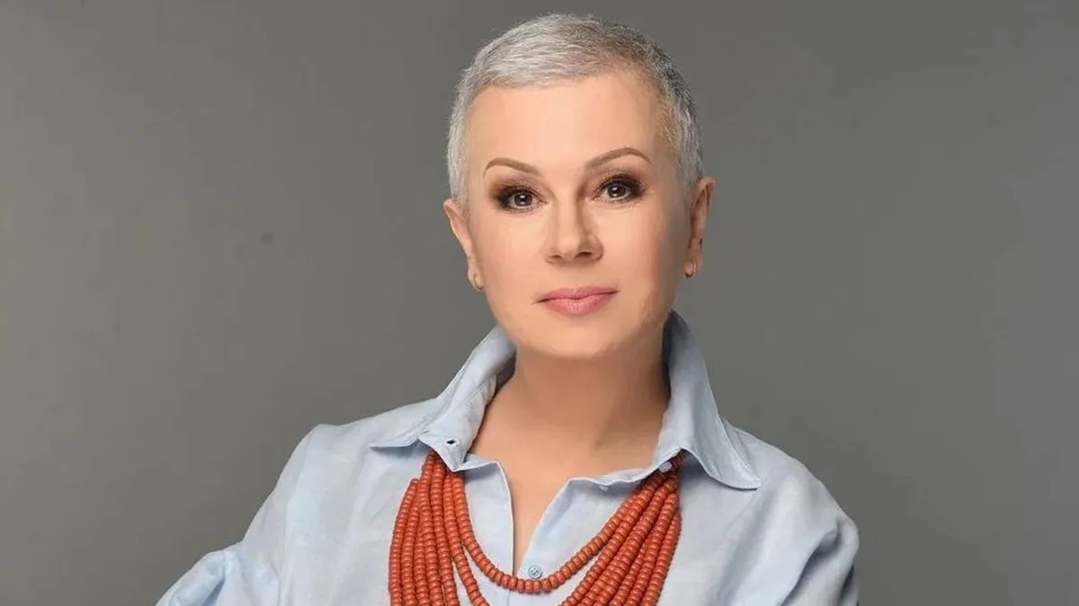 «Вперта віра, що за хмарами буде сонце»: Алла Мазур показала недавнє фото у свій 61-й день народження