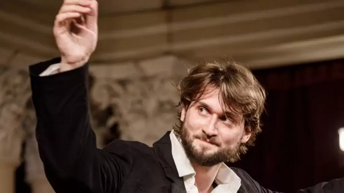 «Я простий диригент, не Курт Кобейн»: Вадим Яценко розповів про популярність і кордони у спілкуванні з фанами