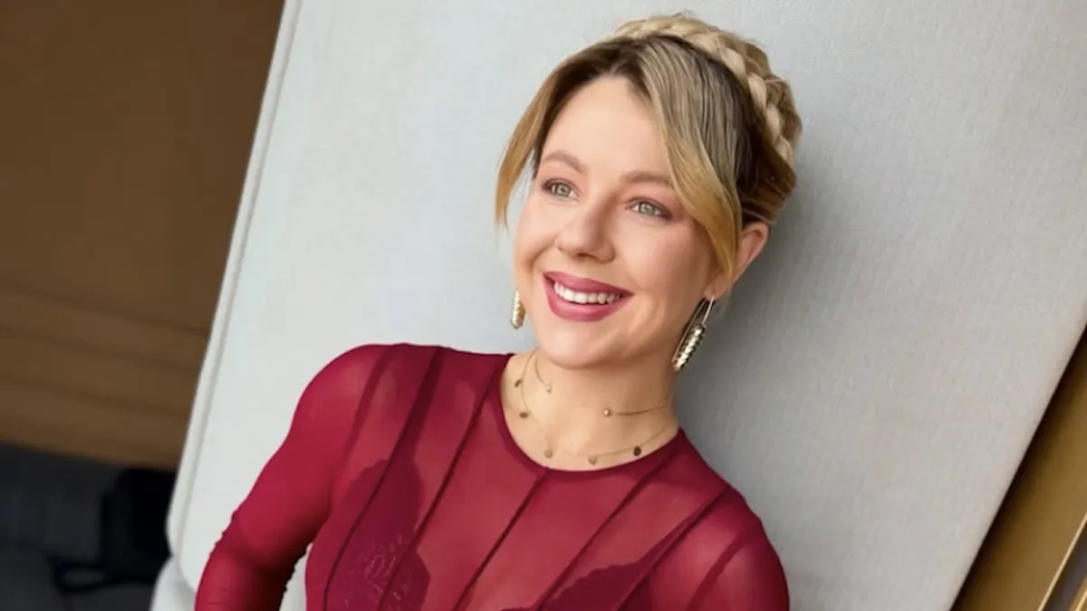 Вагітна Олена Курбанова показала тренування у спортзалі: телеведуча виконує непрості вправи