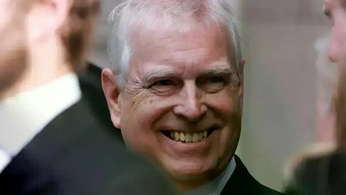 Після виселення й позбавлення титулу: Ендрю Віндзор демонструє показову байдужість