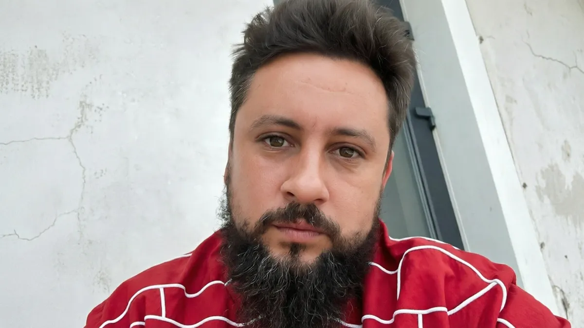 Монатік показав кумедний момент зі своєю дружиною: шанувальники розчулилися