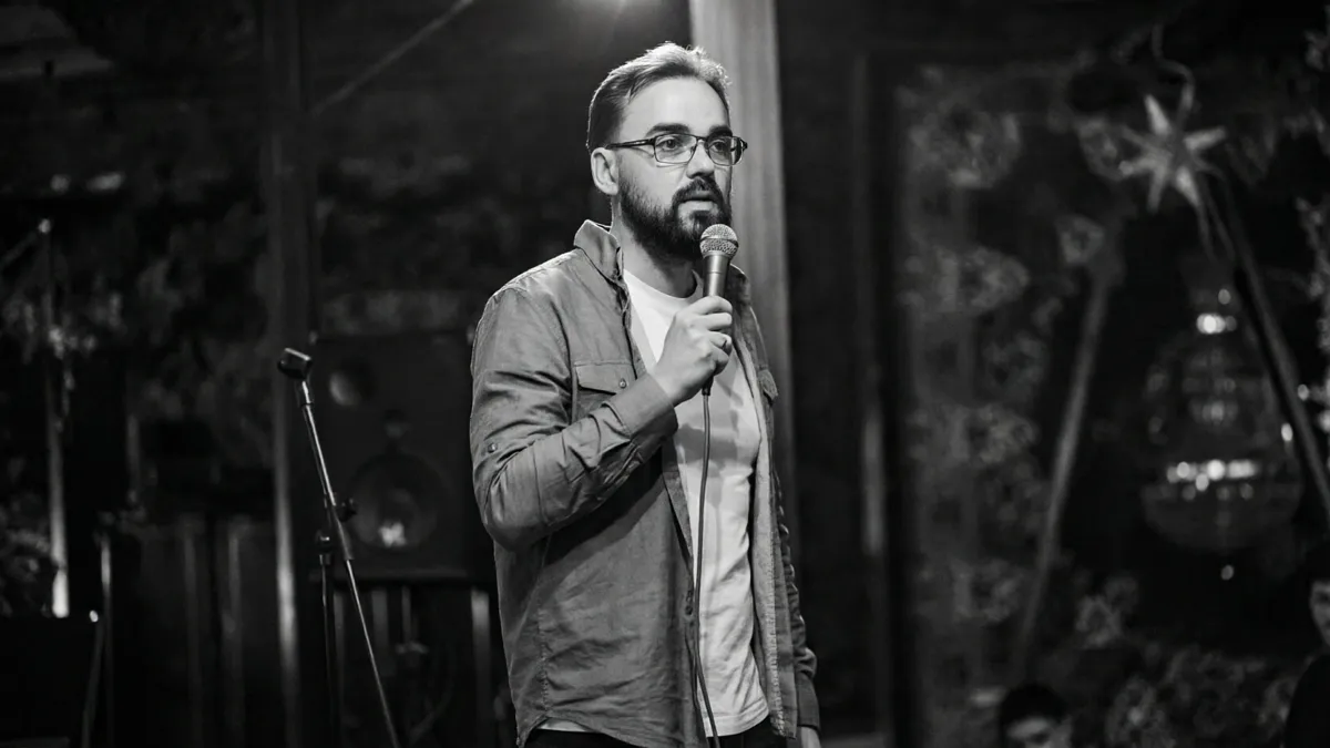 «Пам’ятайте його смішним»: дружина коміка Артура Петрова розповіла про його загибель на фронті