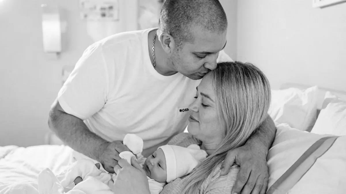 «Дякую, що зробила нас мамою і татом»: Інна Бєлєнь народила донечку