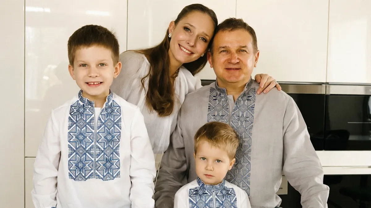 «Хлопець, який почав вимовляти Р»: Катерина Осадча зворушила подарунком від 4‑річного сина 