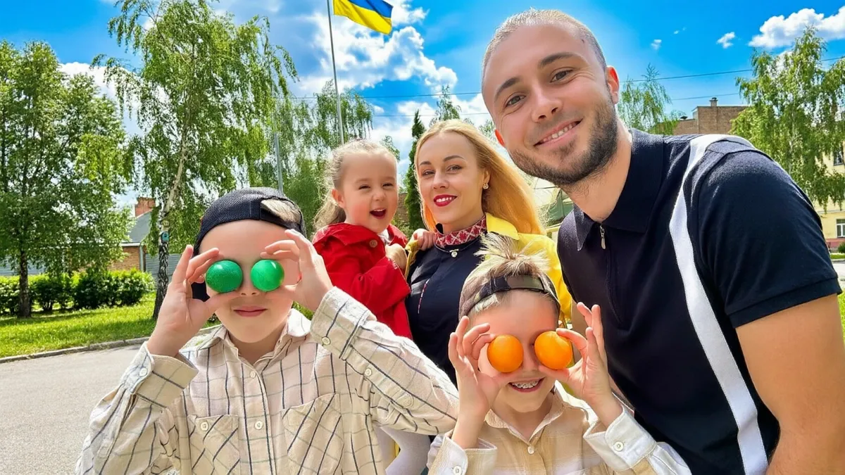 «Я живу тепер у квартирі мого батька»: Тарас Тополя розповів про життя після розлучення