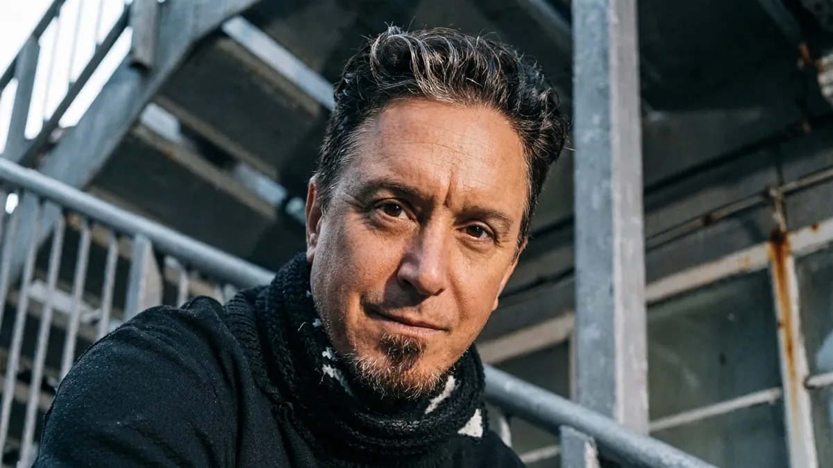 Помер Лу Коллер: фронтмен та співзасновник культового хардкор-гурту Sick Of It All пішов із життя у 59 років