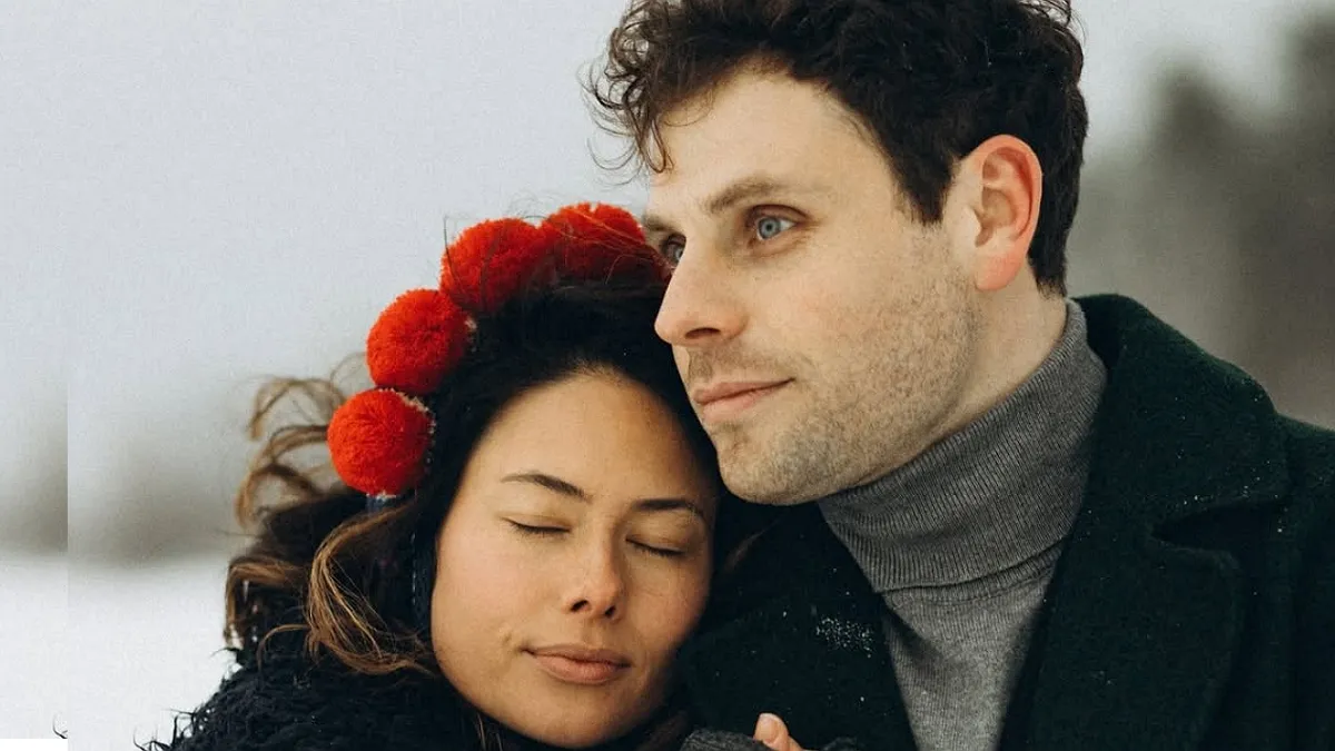 «Я розбила авто Артура»: дружина Логая розповіла про ДТП та показала фото машини після аварії