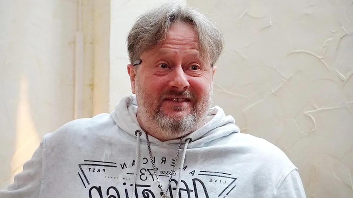 Загрожує інвалідний візок: режисер «‎Сватів» Радзюкевич, який підтримує війну, має серйозну хворобу