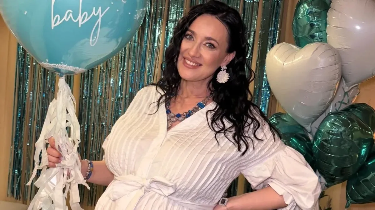 «Я – вагітна у 46»: Соломія Вітвіцька відверто висловилася про повернення до роботи після пологів