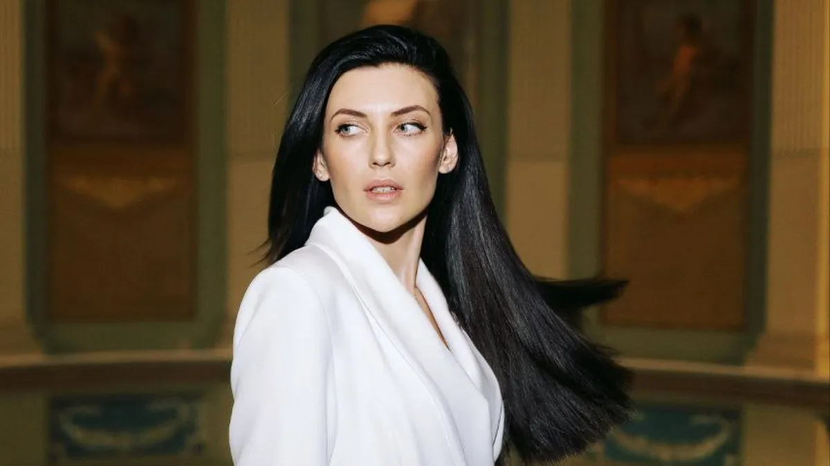 «Я навіть не підозрювала»: відома акторка розповіла про зворушливе освідчення в горах