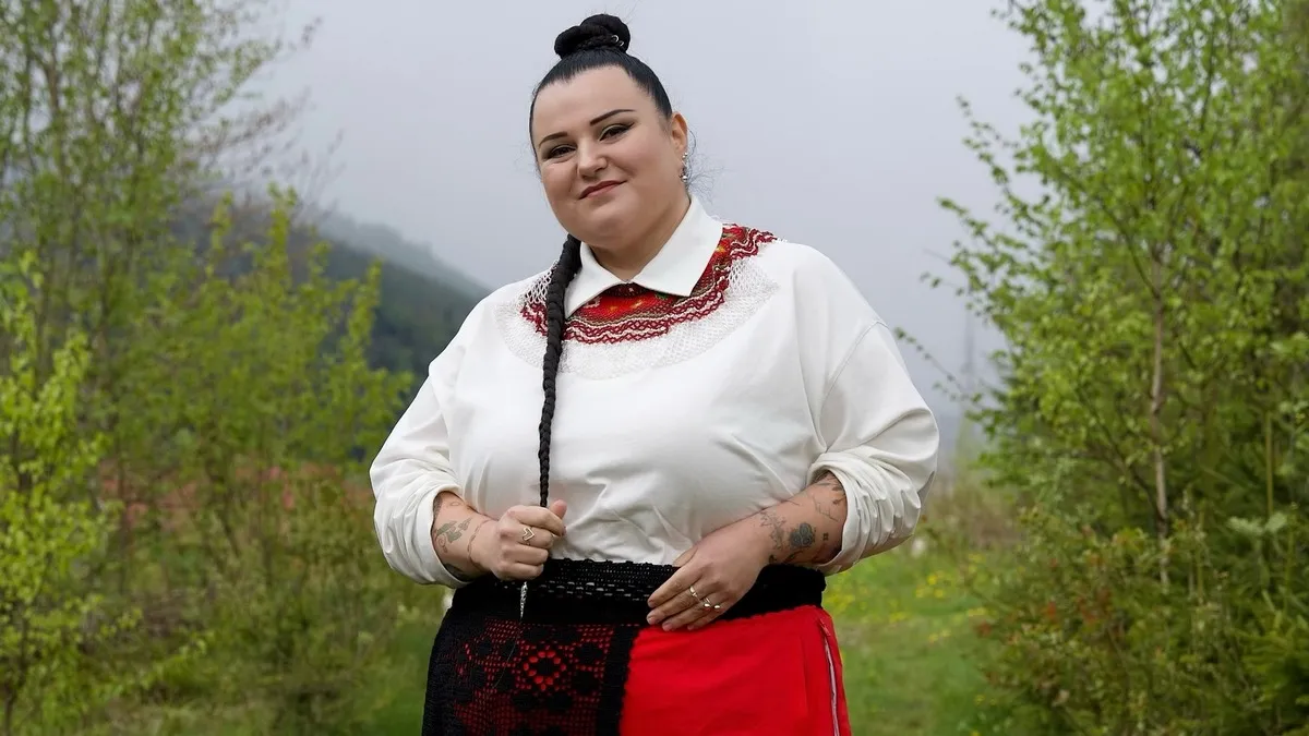 «Наше перше професійне фото»: alyona alyona показала свого батька і дала можливість оцінити схожість з ним