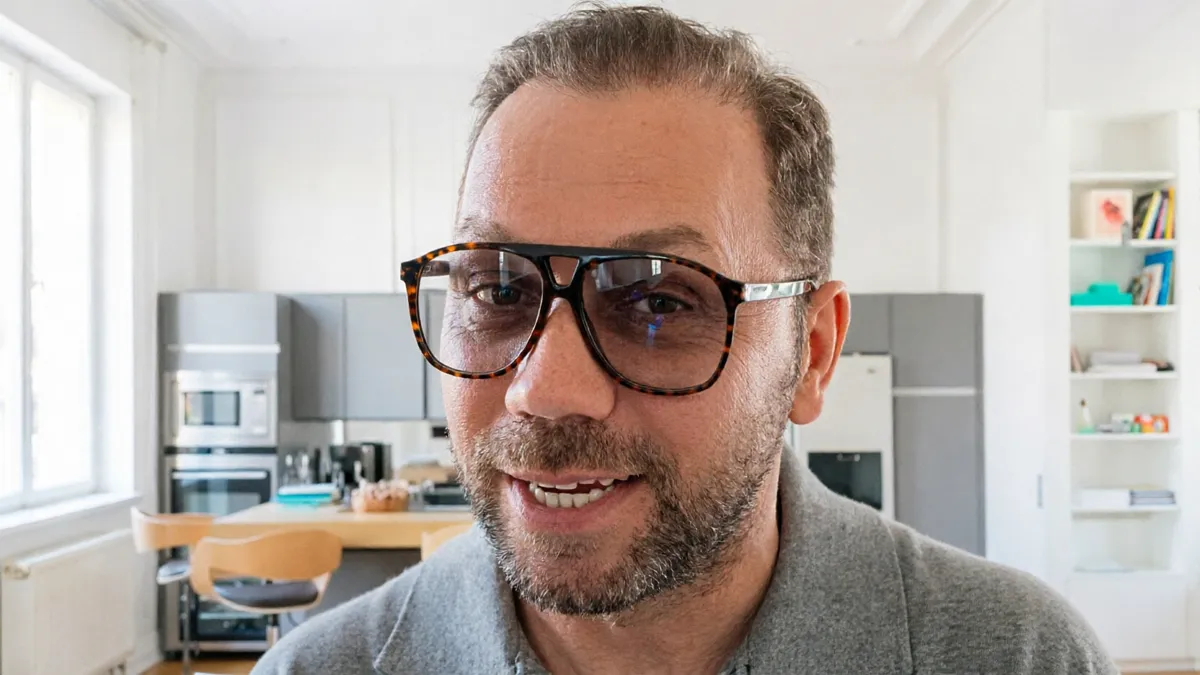 «Пишні та розкішні»: Андре Тан назвав головні тренди для дівчат «plus size» на весну‑2026