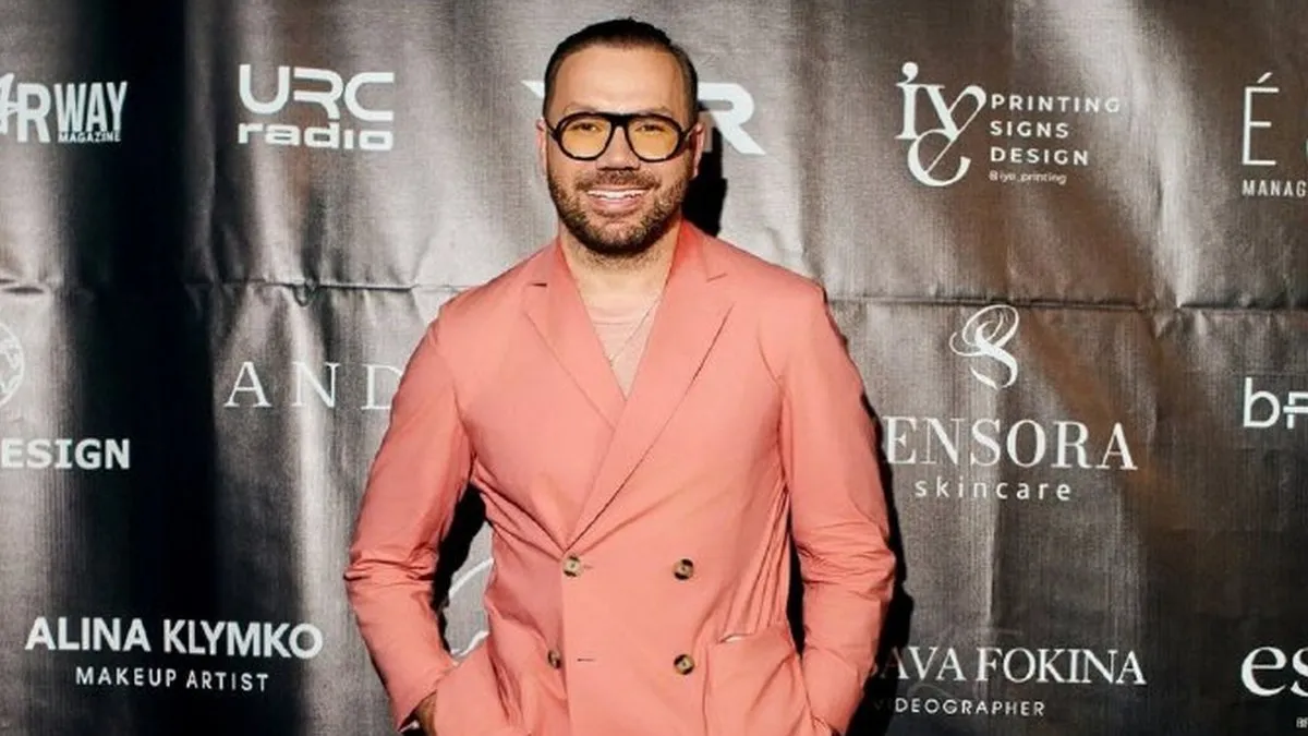 «Не маєш права виходити з дому»: Андре Тан назвав найтрендовіші светри цієї зими