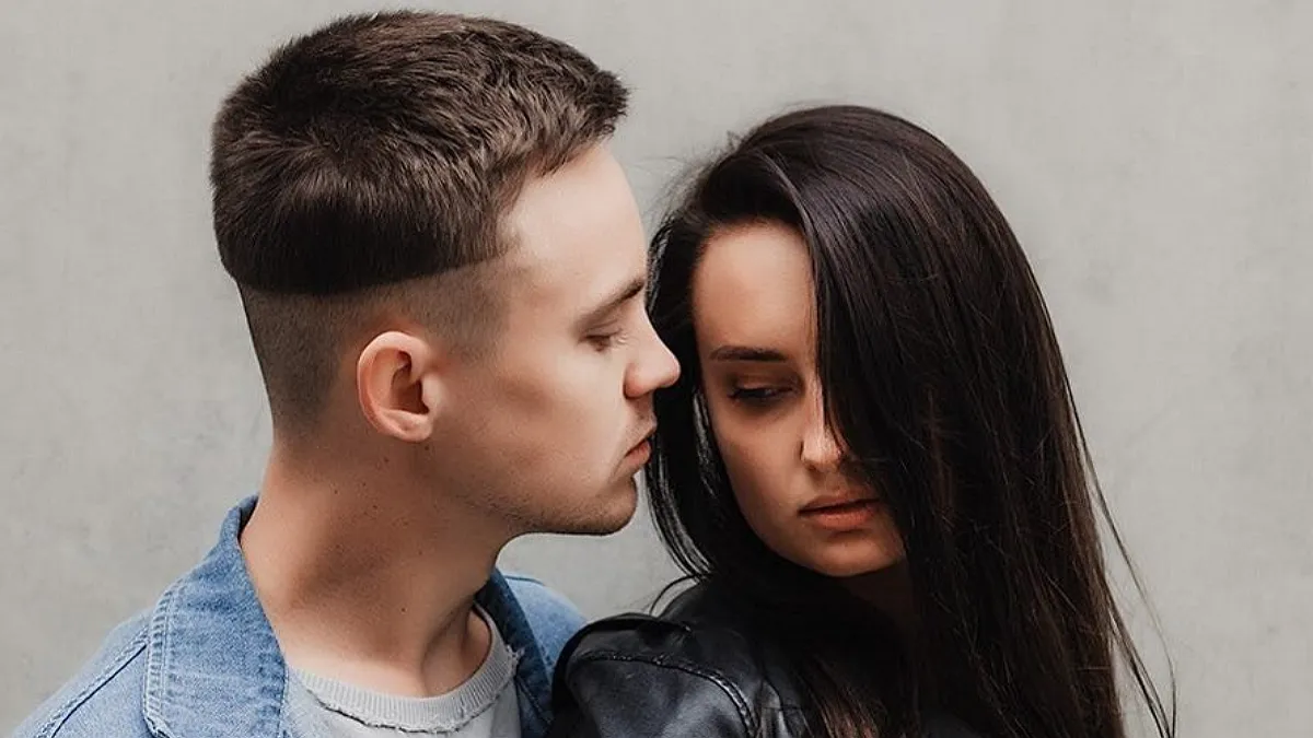 Дівчину Артема Пивоварова помітили на його концерті: як виглядає кохана зіркового українського співака